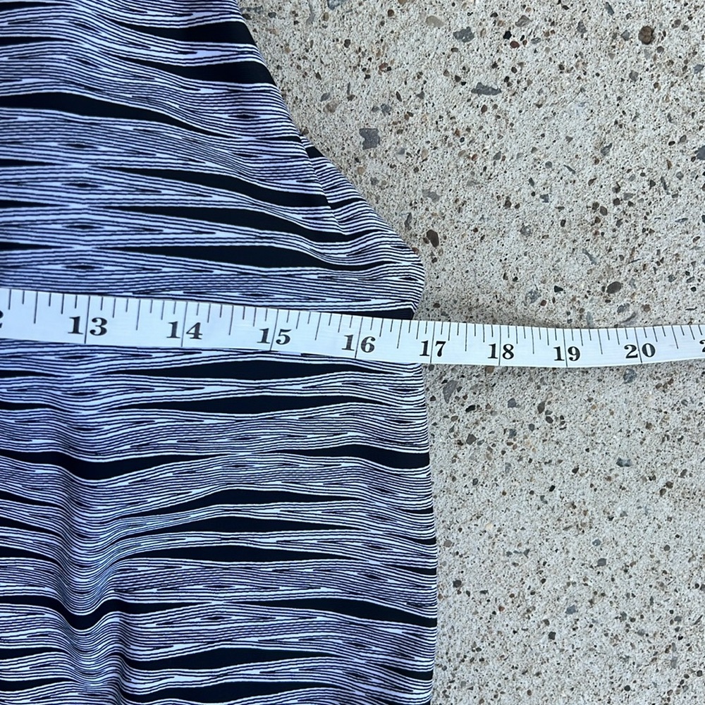 Athleta Ariel Venice Strappy Sun Swim Dress Black/White Size MP - Picture 9 of 15